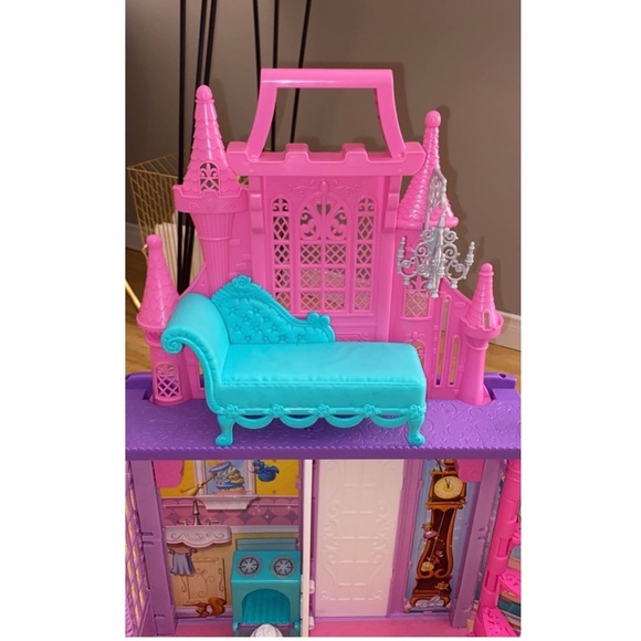 Pop-up foldable palace for Disney princess barbies - Picture 8 of 9